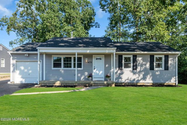 475 Lighthouse Drive, Manahawkin