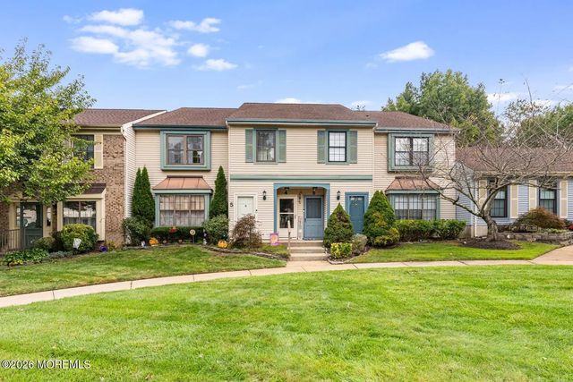 11 Interlaken Court 4, Freehold