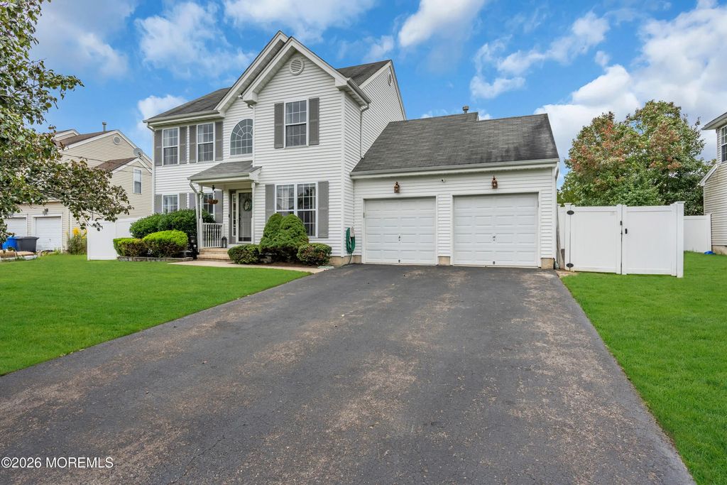356 Leeward Road, Manahawkin