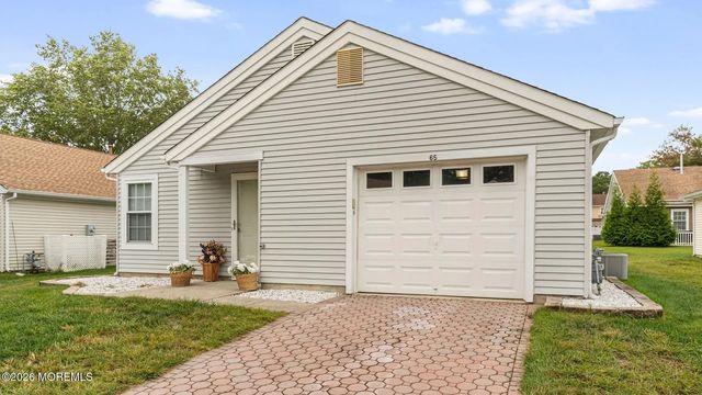 65 Pine Oak Boulevard, Barnegat