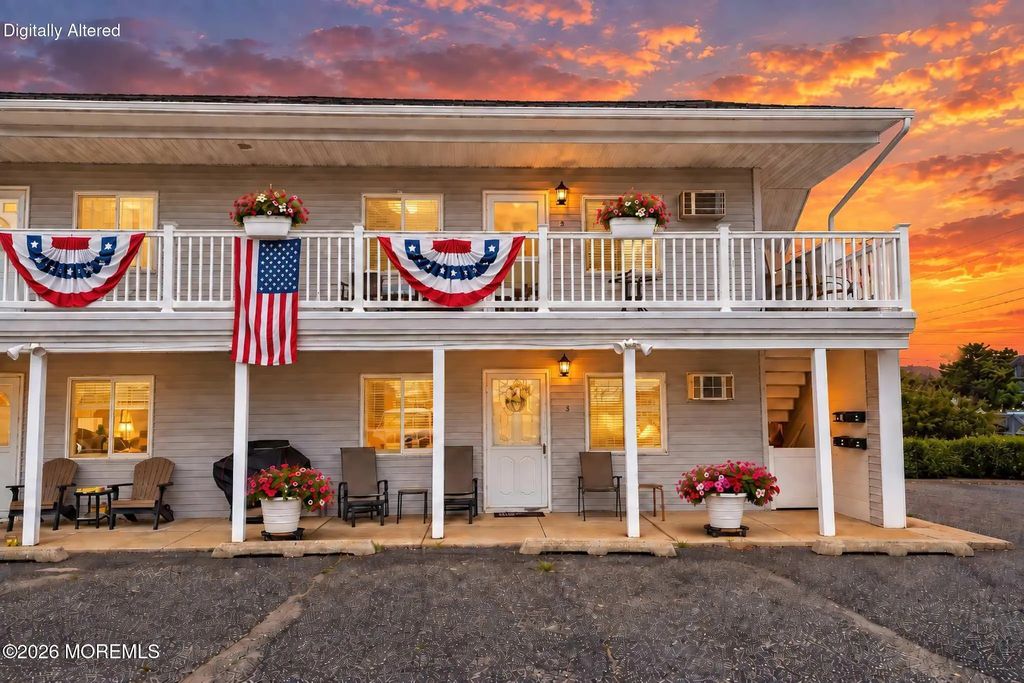 84 Grand Central Avenue 3, Lavallette