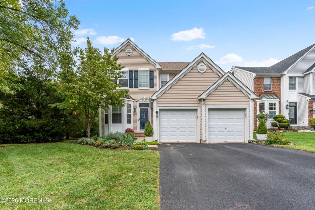 1 Ireton Key, Colts Neck