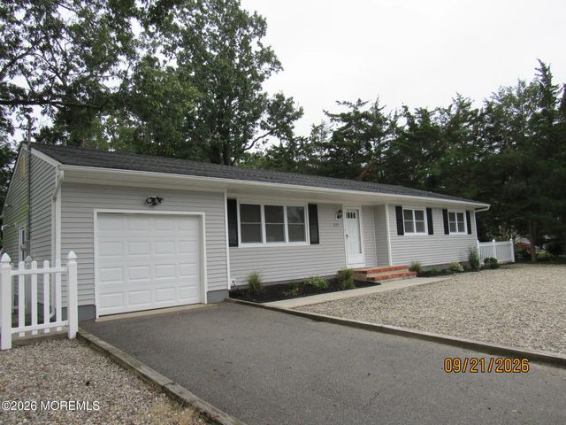 255 Dogwood Lane, Forked River