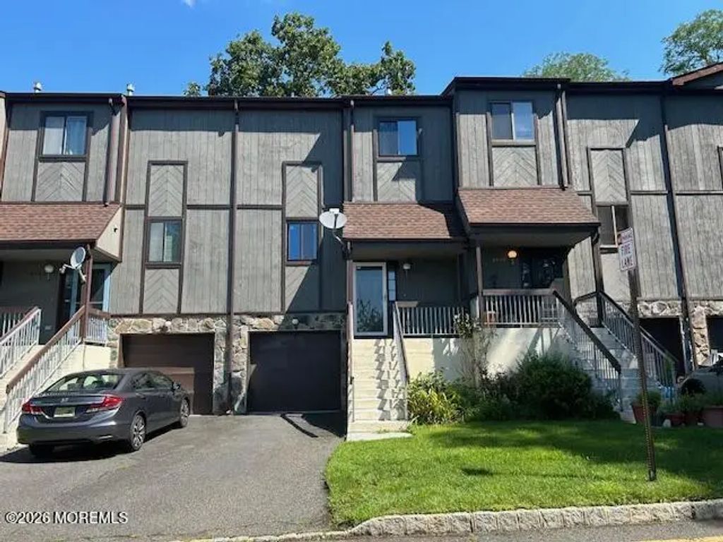 2006 Alpine Trail, Neptune Township