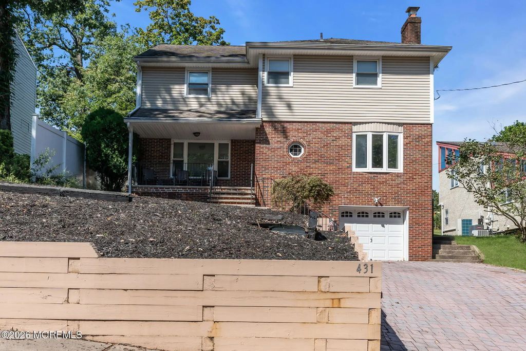 431 Harrison Avenue, Highland Park