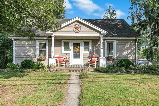 193 Colts Neck Road, Farmingdale