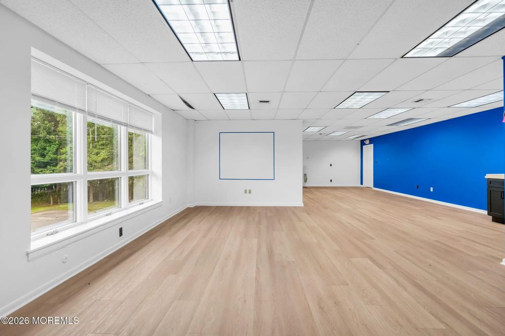 5146 W Hurley Pond Road 2, Wall