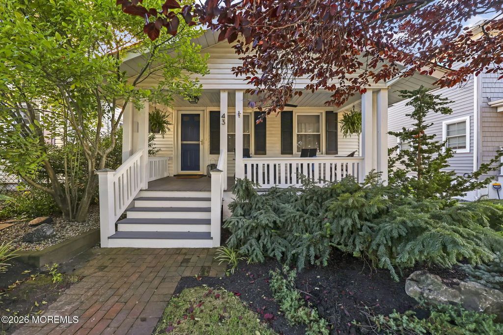 43 3rd Avenue, Neptune City