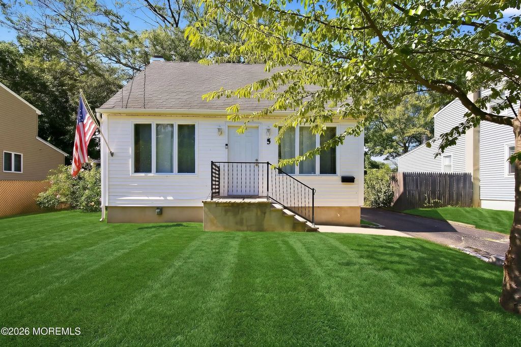 5 Rose Terrace, Hazlet