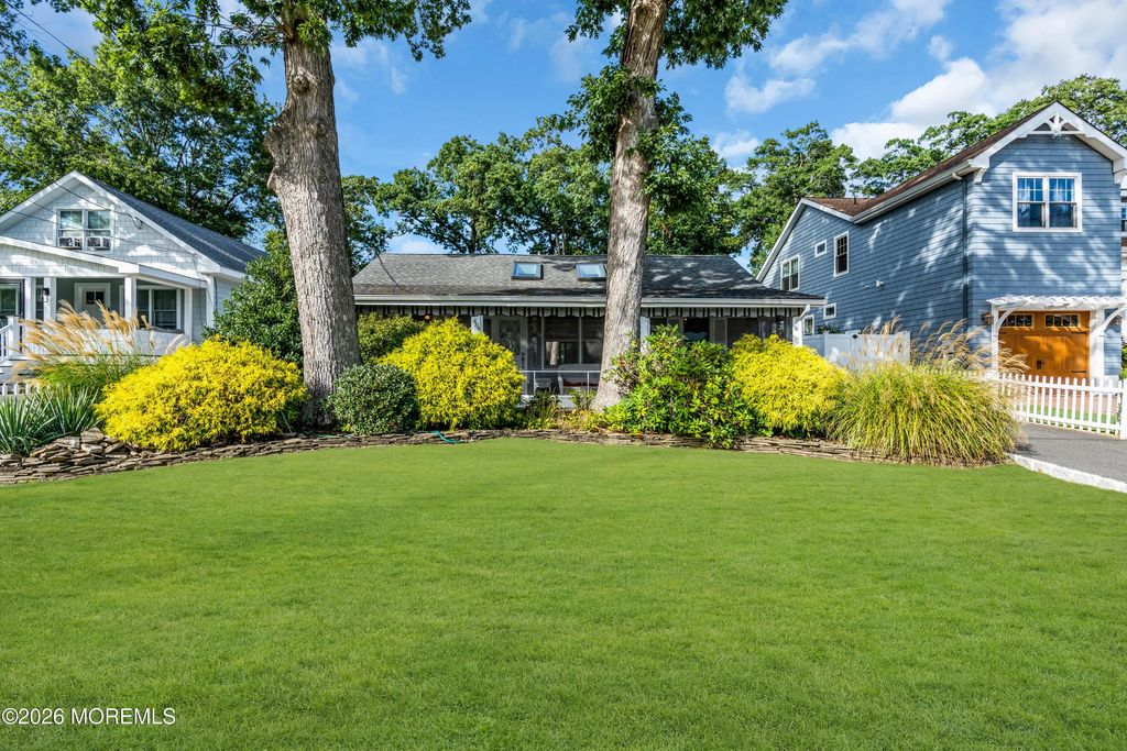 604 Monmouth Avenue, Spring Lake