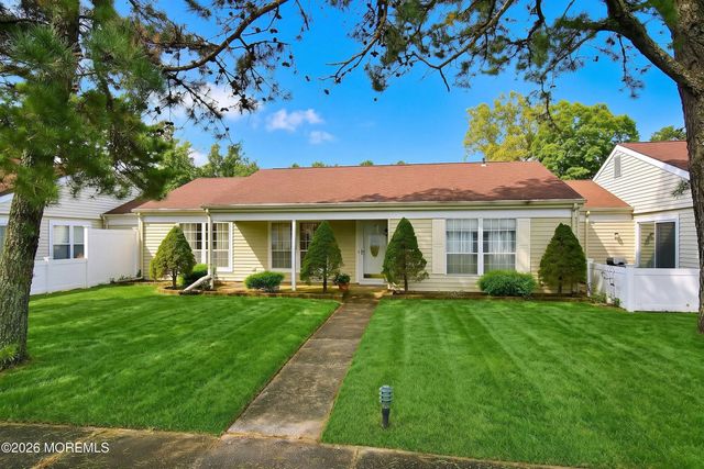 509 Tiffany Lane B, Manchester