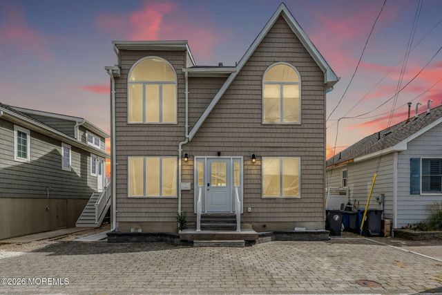 3176 Ocean Road, Lavallette