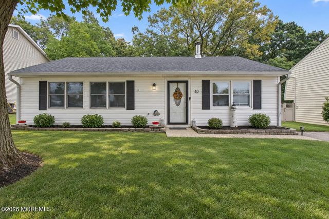 18 Starboard Avenue, Barnegat