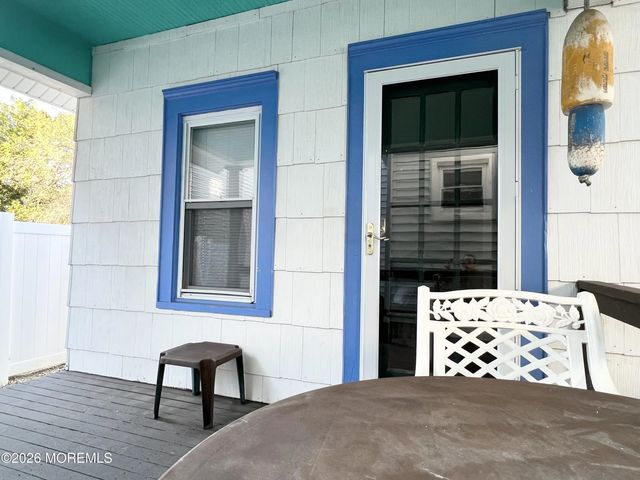 208 14th Avenue Summer West, Belmar