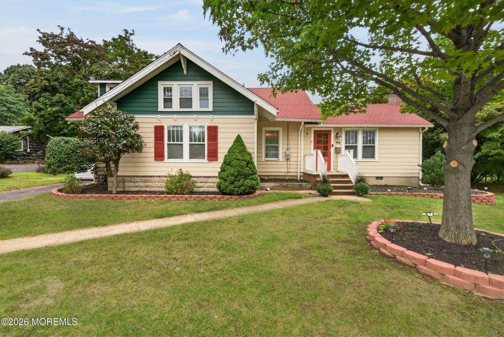 197 White Road, Little Silver