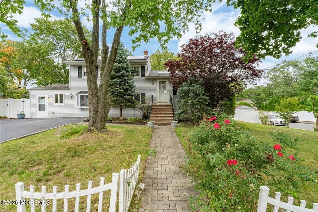 83 Walnut Ave Avenue, Red Bank