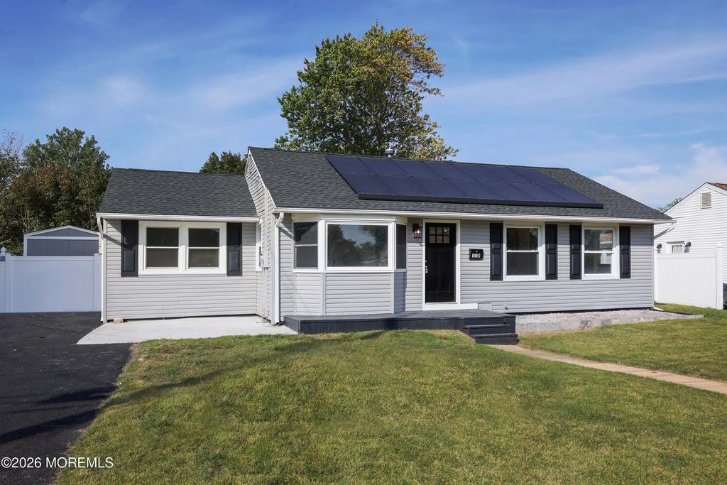 110 Dewey Street, Toms River