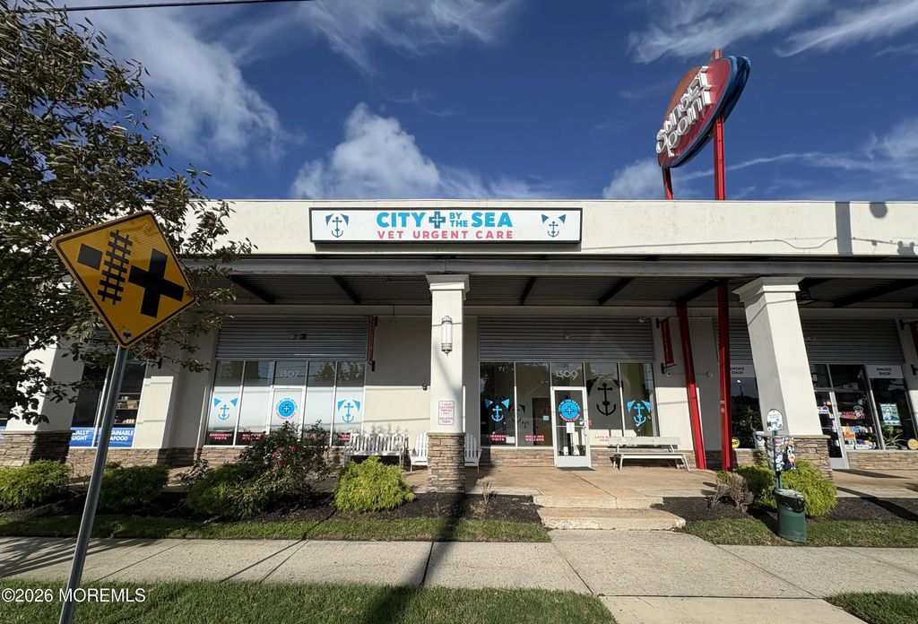 1301-1321 Memorial Drive 1307-1309, Asbury Park