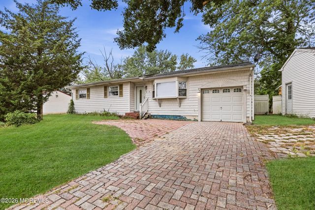 1020 Fischer Boulevard, Toms River