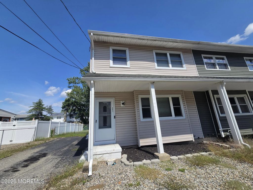 803 Birch Street, Lakehurst