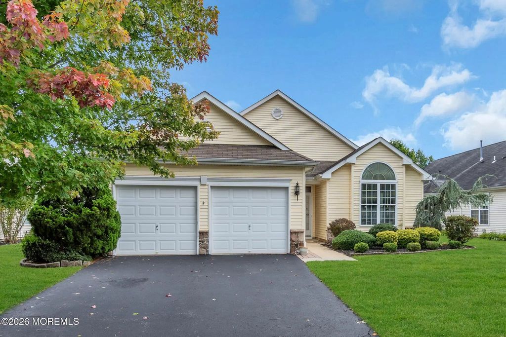445 Monticello Lane, Lakewood