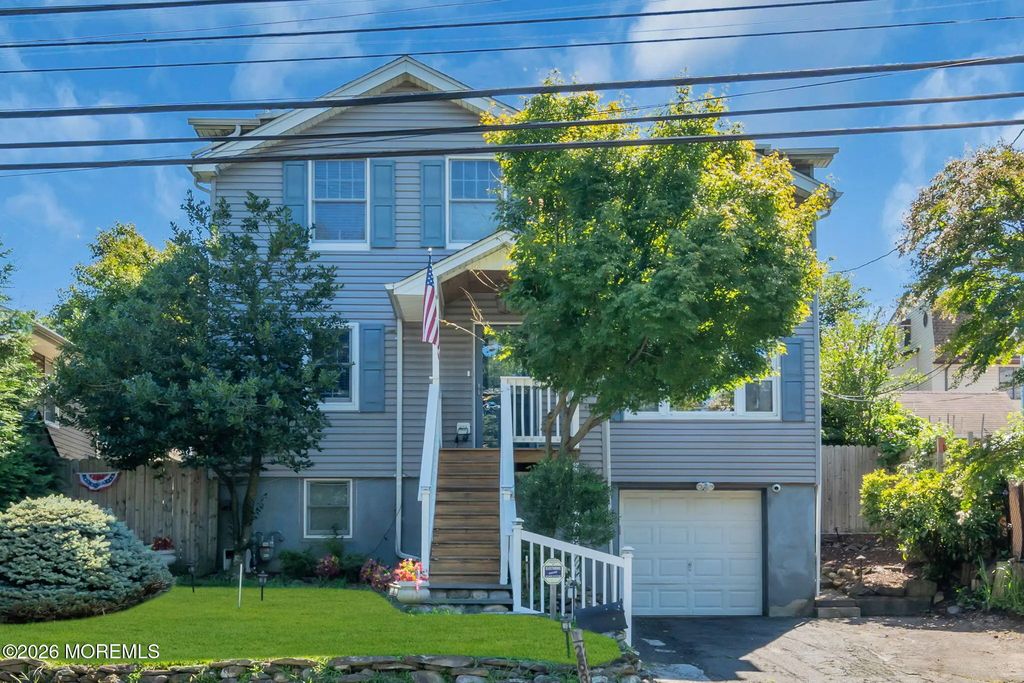 253 Mount Pleasant Avenue, Woodland Park