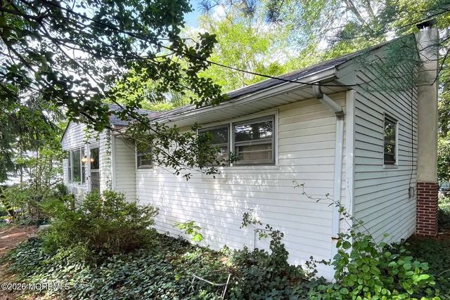 1009 Memorial Parkway Avenue, Atlantic Highlands