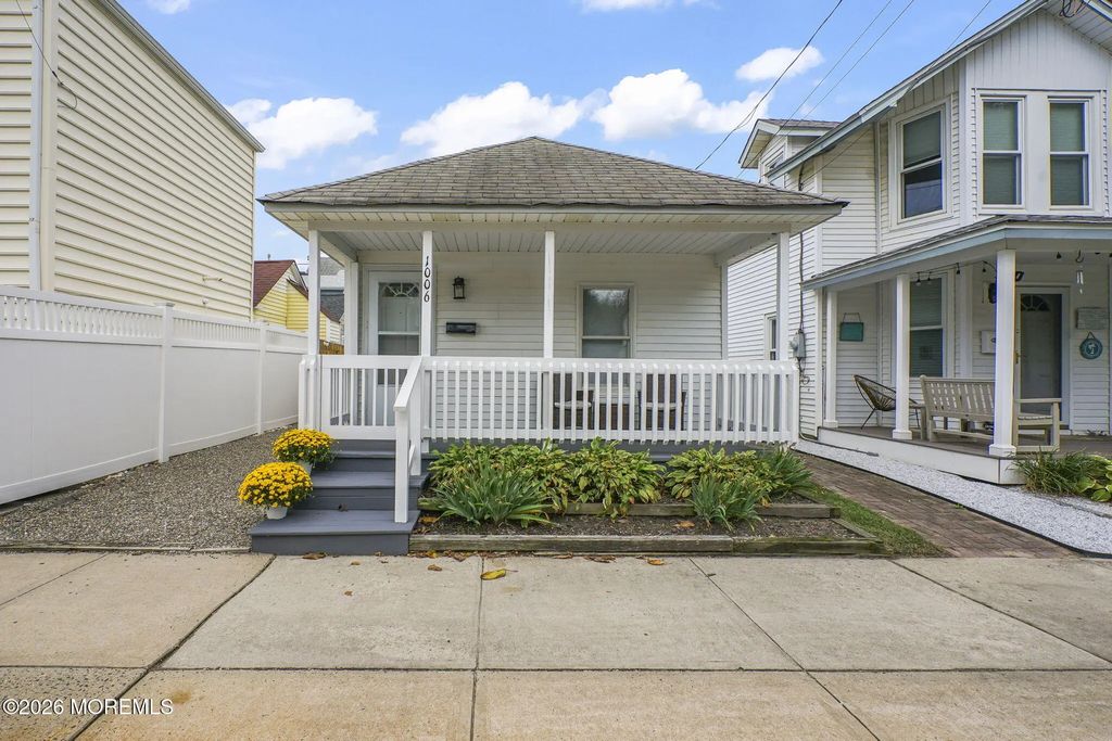 1006 Beach Avenue, Bradley Beach