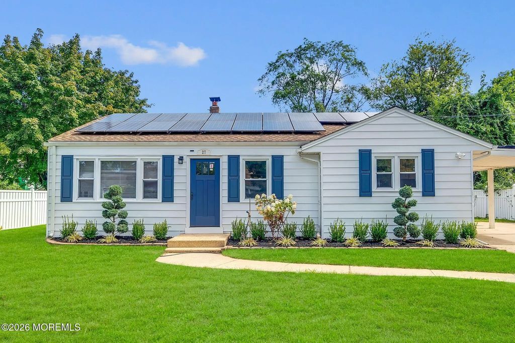 27 Terry Lane, Tinton Falls