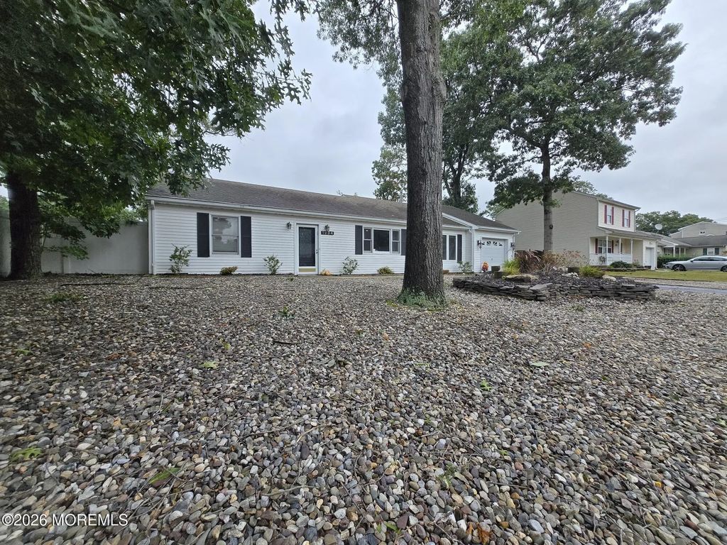1934 Birchbark Place, Toms River