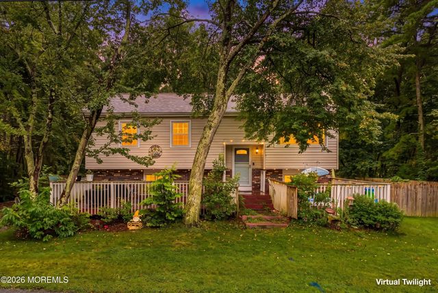 558 Larch Avenue, Browns Mills