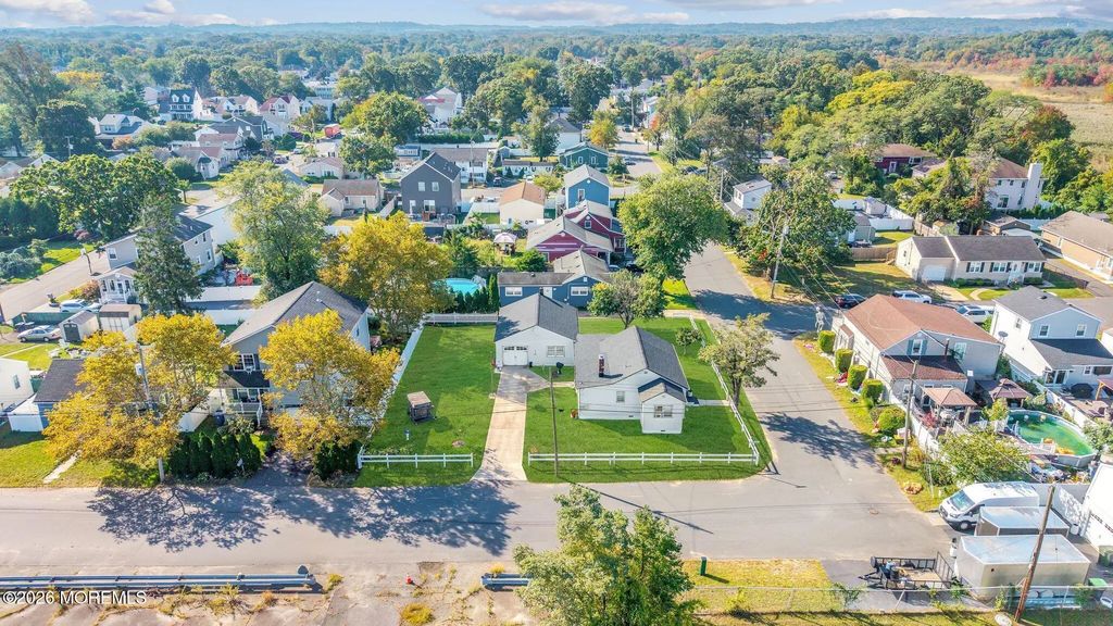 10 Hudson Avenue, Hazlet