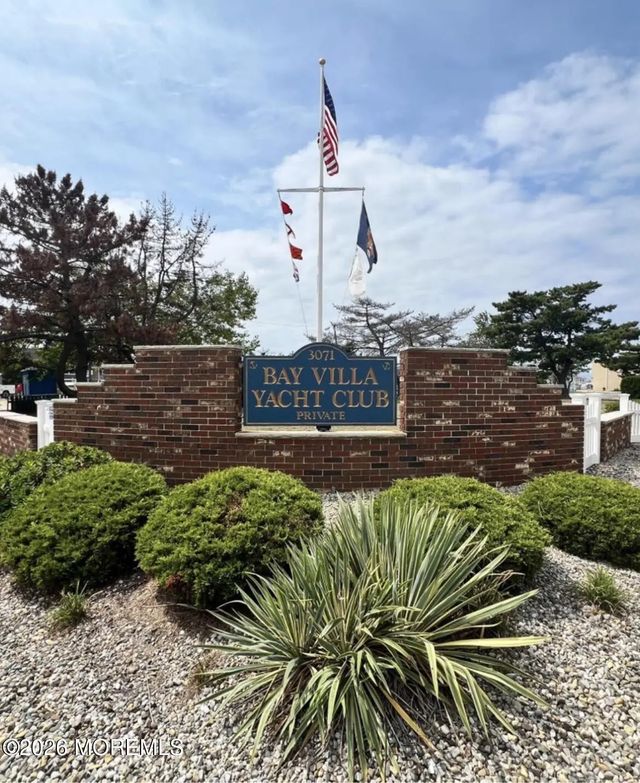 3071 Route 35 S B1u7, Lavallette