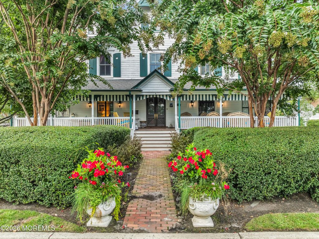 102 Riverview Avenue, Neptune City