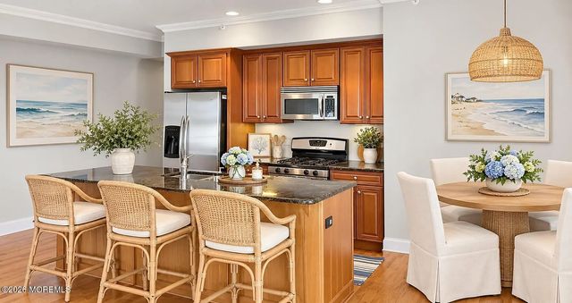 1719 Main Street 201, Lake Como
