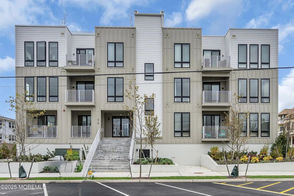 218 3rd Avenue 304, Asbury Park