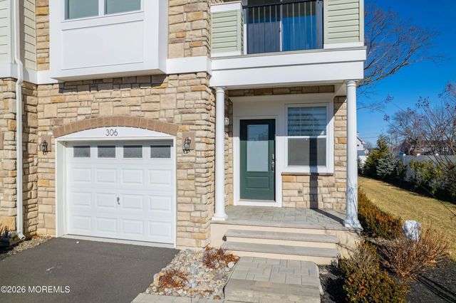 221 Brighton Avenue 306, Long Branch