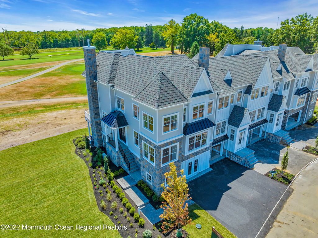 164 Eagle Way, Eatontown