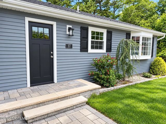57 Santiago Court, Toms River