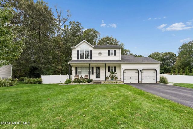 956 Alden Drive, Toms River