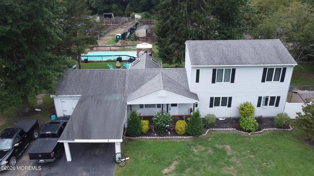 246 Toms River Road, Jackson