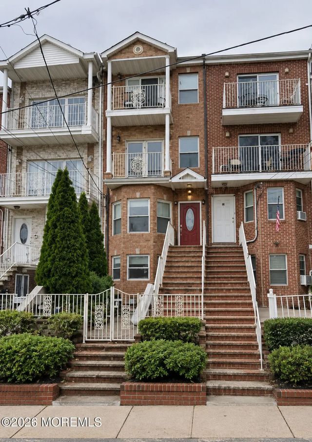 33 Summit Avenue 1, Jersey City
