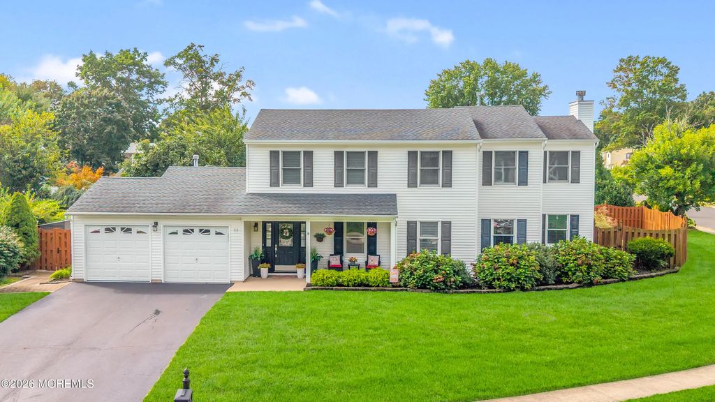 11 Yellowstone Lane, Howell