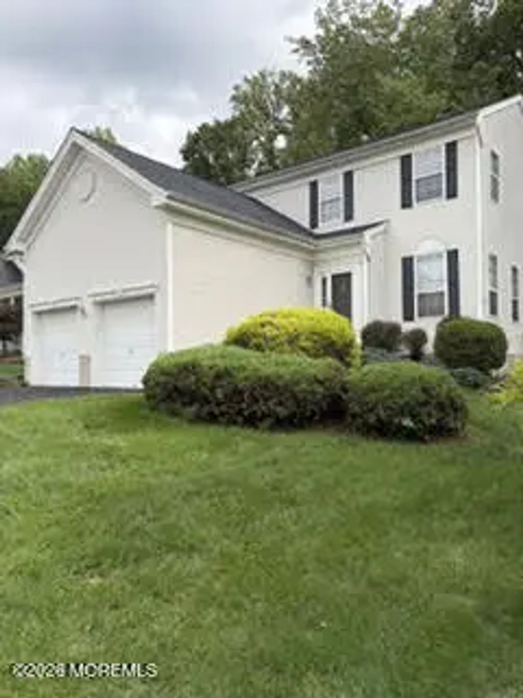 54 Waterford Avenue, Morganville