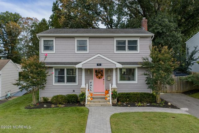 90 Hillside Street, Red Bank