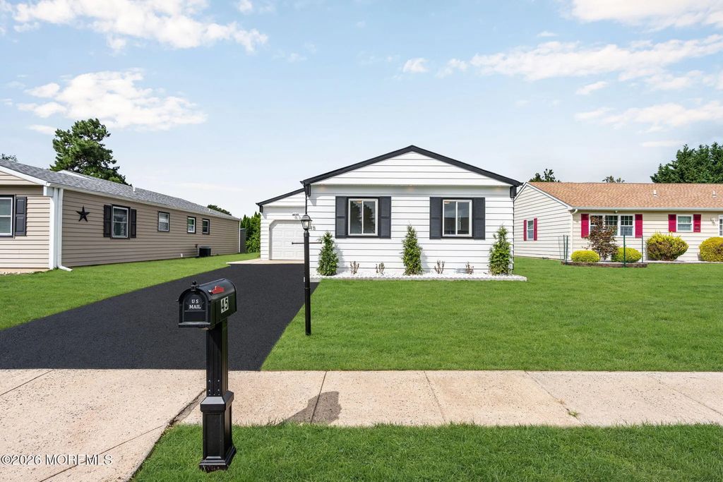 45 Innsbruck Drive, Toms River