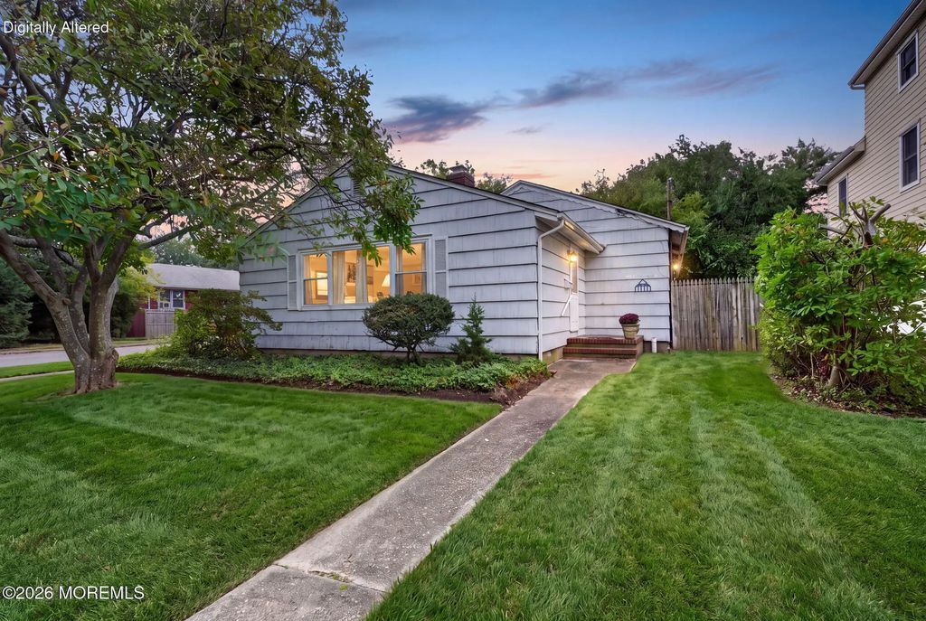 225 Park Avenue, Bay Head