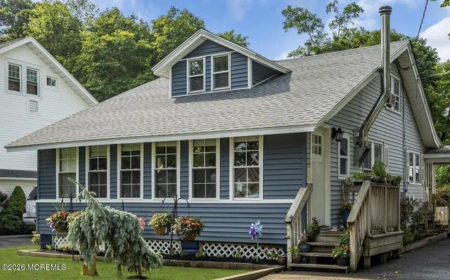 614 Bay Boulevard, Bayville