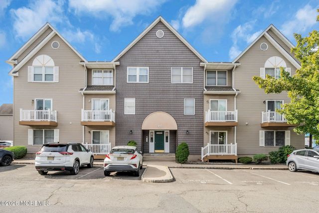 472 Forest Street 204, Kearny