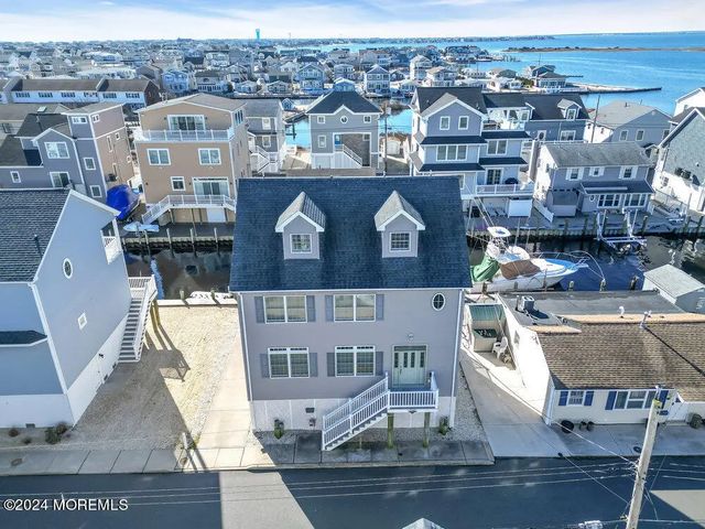 239 Kathryn Street, Lavallette